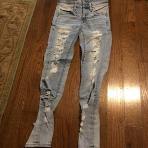 American Eagle distressed jeans size 2 short